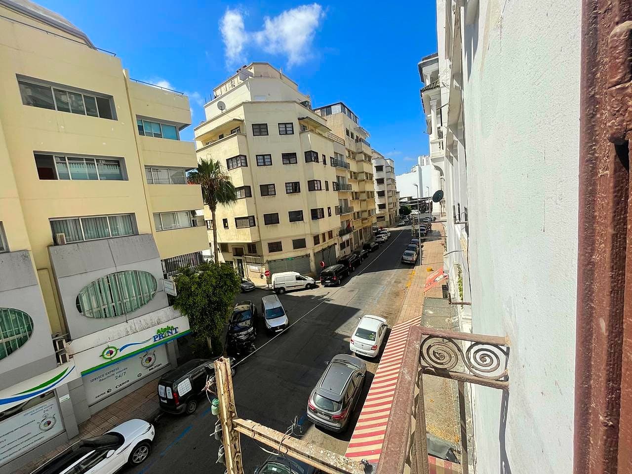 Vente Pas de Porte : Appart 44m² Mers Sultan — photo 2