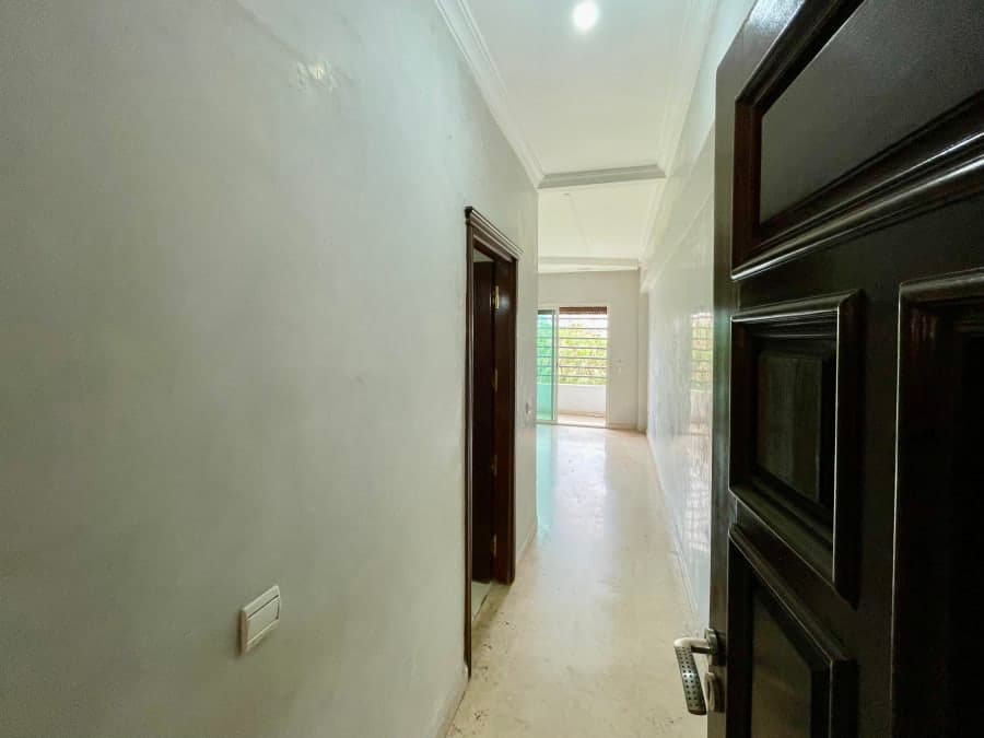 Appartement 3 chambres avec balcon et terrasse — Belvedere Roches Noires, Casablanca — photo 11