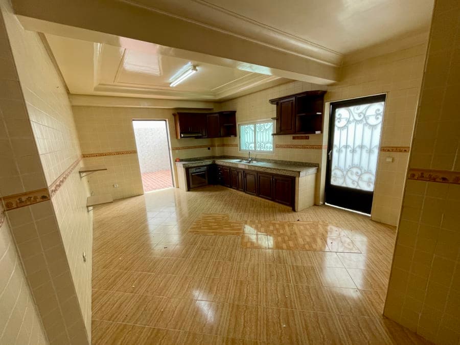 Appartement 3 chambres avec balcon et terrasse — Belvedere Roches Noires, Casablanca — photo 17