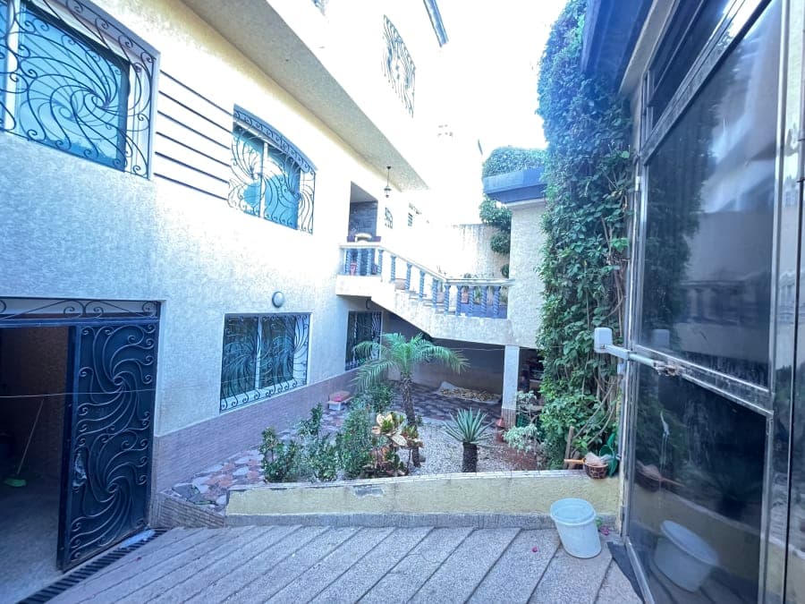 Villa 4 chambres meublée avec jardin et terrasse — Sidi Maarouf, Casablanca — photo 14
