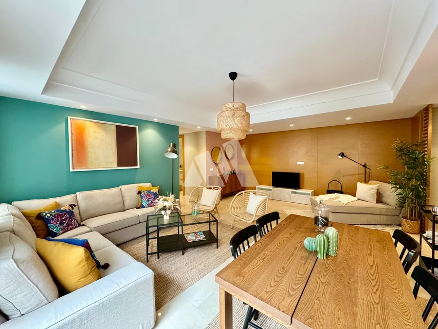 Appartement 2 chambres de 239 m² — 2
