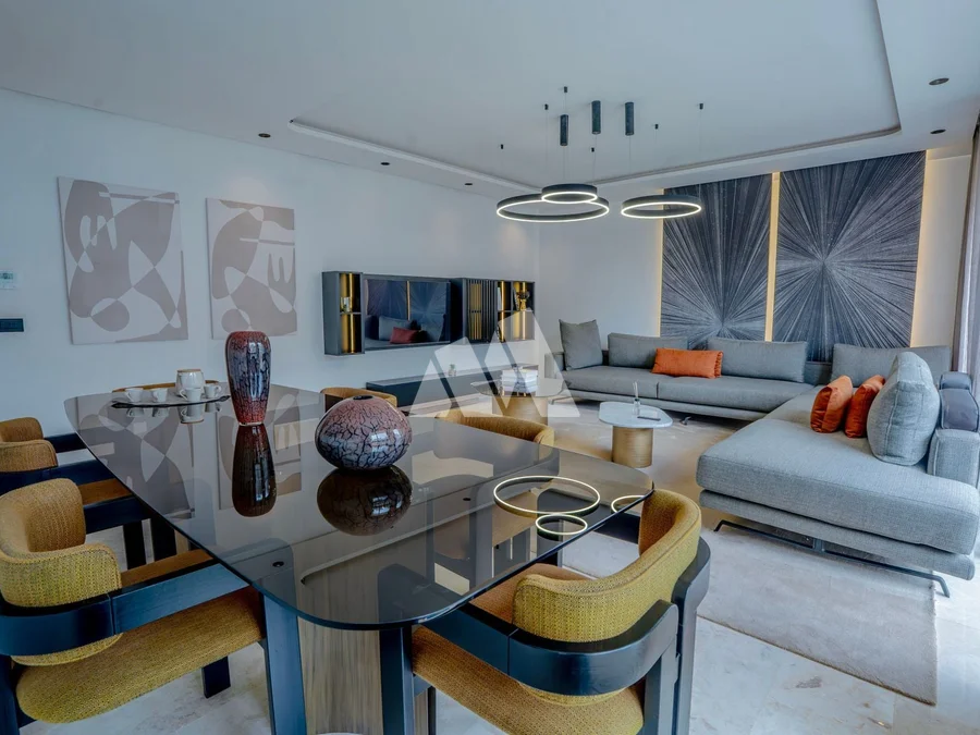 Appartement 4 chambres de 277 m² — 9