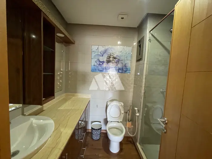 Appartement 117 m² meublé avec balcon à vendre Ibn Tachfine Casablanca — photo 6
