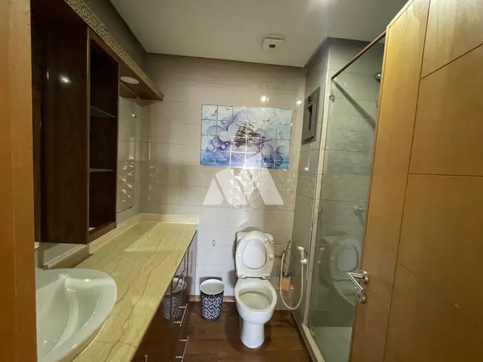 Appartement 117 m² meublé avec balcon à vendre Ibn Tachfine Casablanca — photo 7