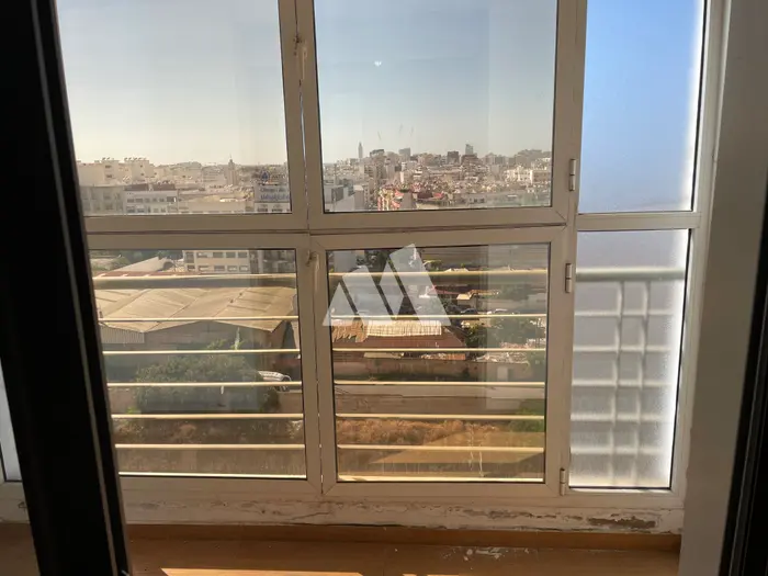 Appartement 117 m² meublé avec balcon à vendre Ibn Tachfine Casablanca — photo 3
