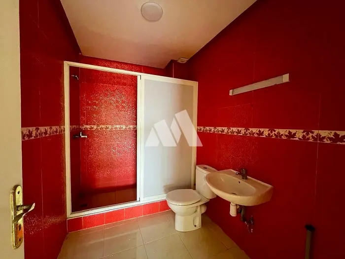 Bureau 100 m² à louer Casablanca Ain Chock cuisine équipée étage 3 — photo 7