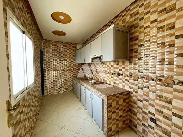 Bureau 100 m² à louer Casablanca Ain Chock cuisine équipée étage 3 — photo 8