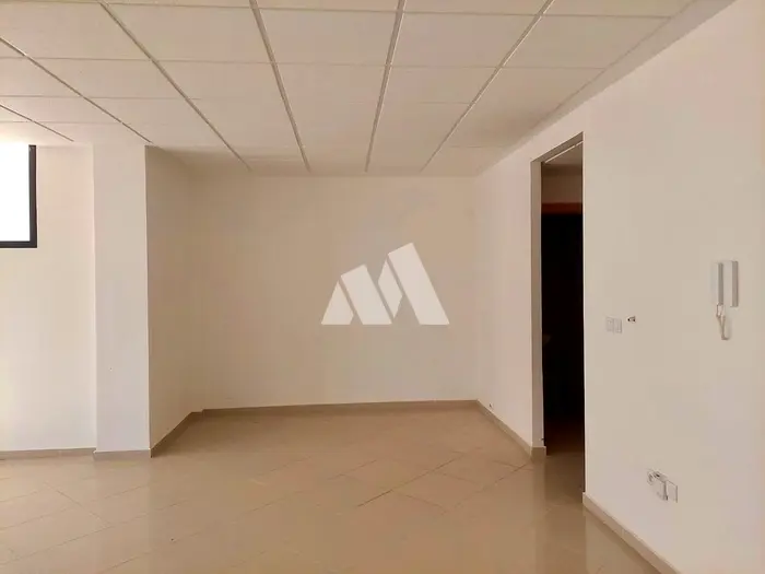 Bureau 65 m² à vendre Sidi Maarouf Casablanca équipé ascenseur — photo 8