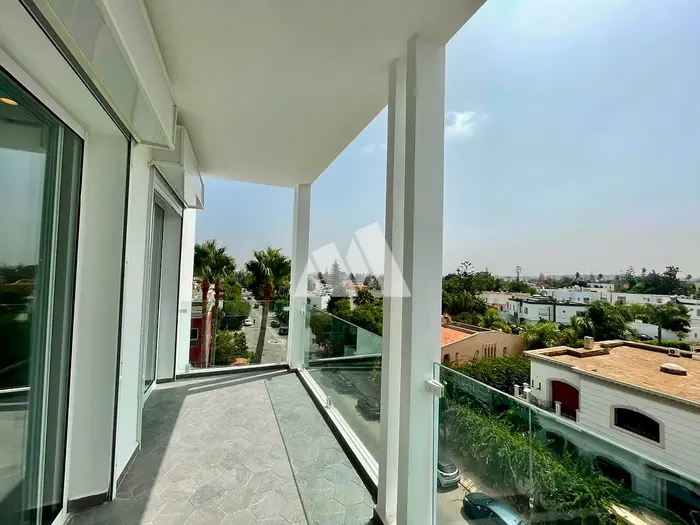 Appartement 1 chambre 53 m² à louer à Casablanca quartier Oasis terrasse climatisation — photo 4